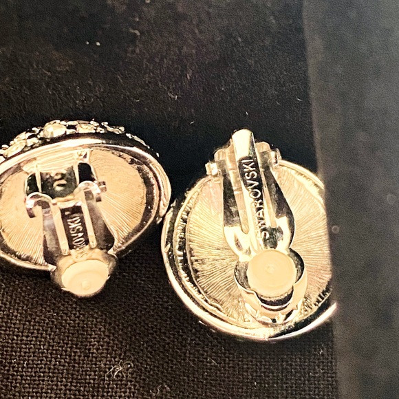 Vintage Pave SWAROVSKI Crystals & silverTone Domed - Picture 4 of 6